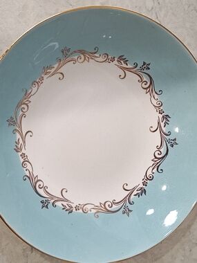 Vintage ~ Lifetime China Co ~ Semi-Vitreous ~ Gold Crown ~ Set of 2 Berry Bowls